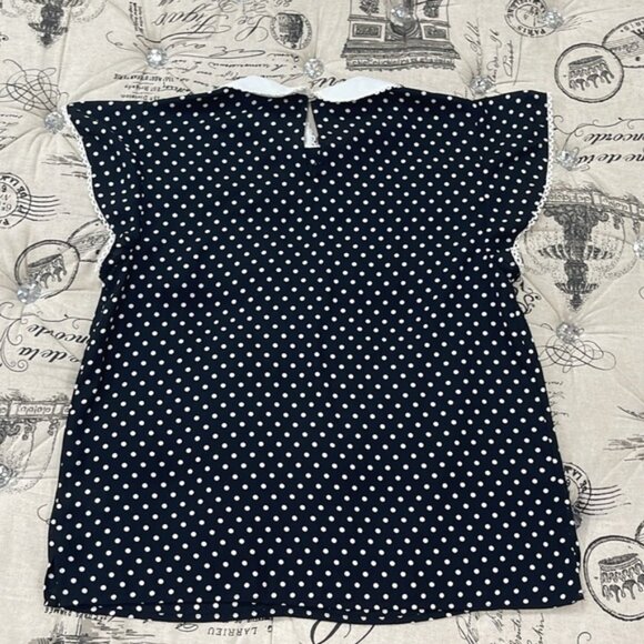 CeCe Polka Dot Flutter Sleeve Peter Pan Collar Top - Picture 10 of 10